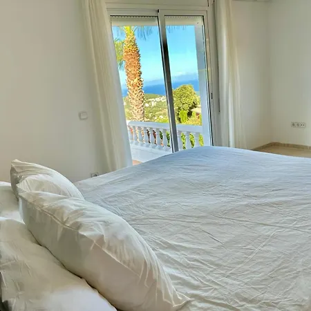 Carrera Villa